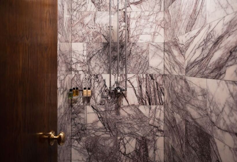 Hotel House Of Gods Royal Mile