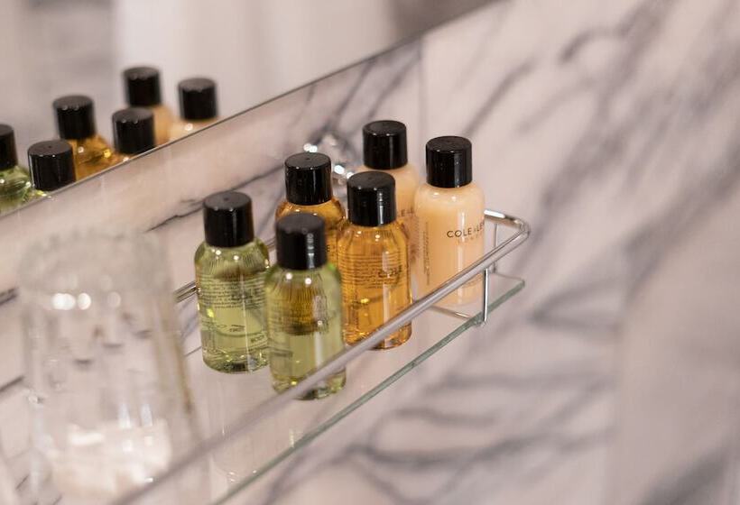 Hotel House Of Gods Royal Mile