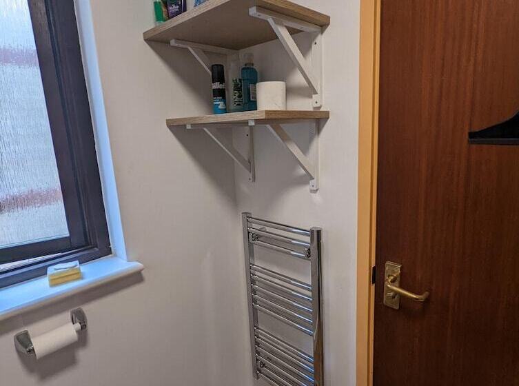 New Bright And Sunny Flat In Oxford City Centre