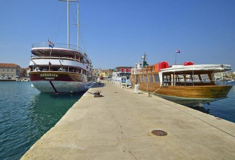 Studio Dara Apartment A1