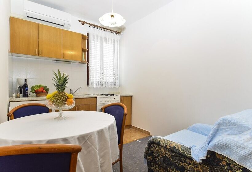 Studio Dara Apartment A1