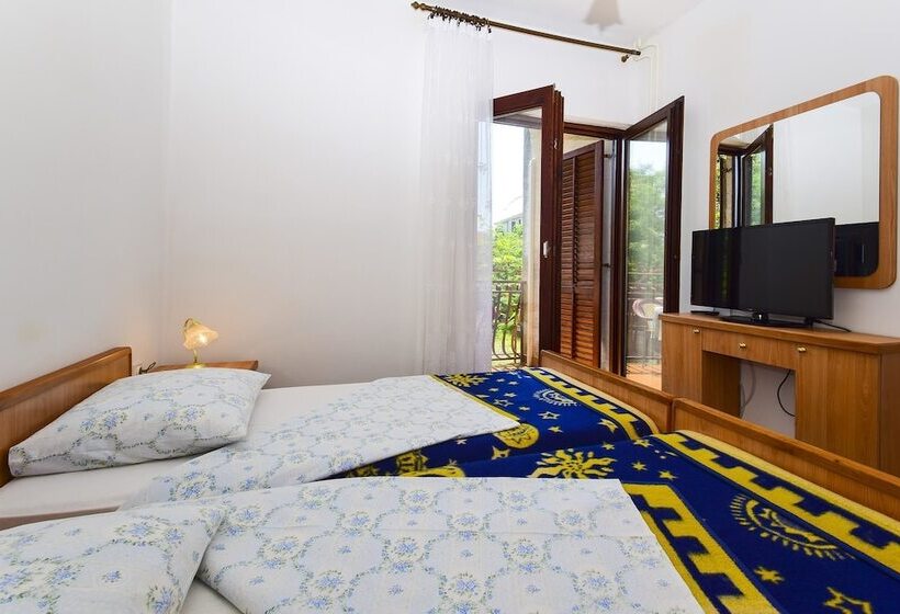 Studio Dara Apartment A1