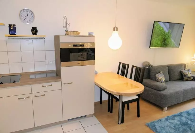 Apartment Central