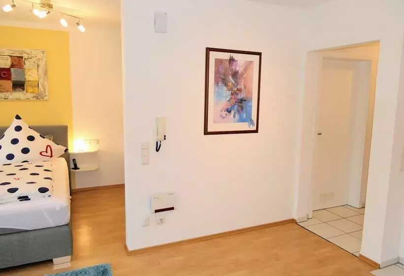 Apartment Central