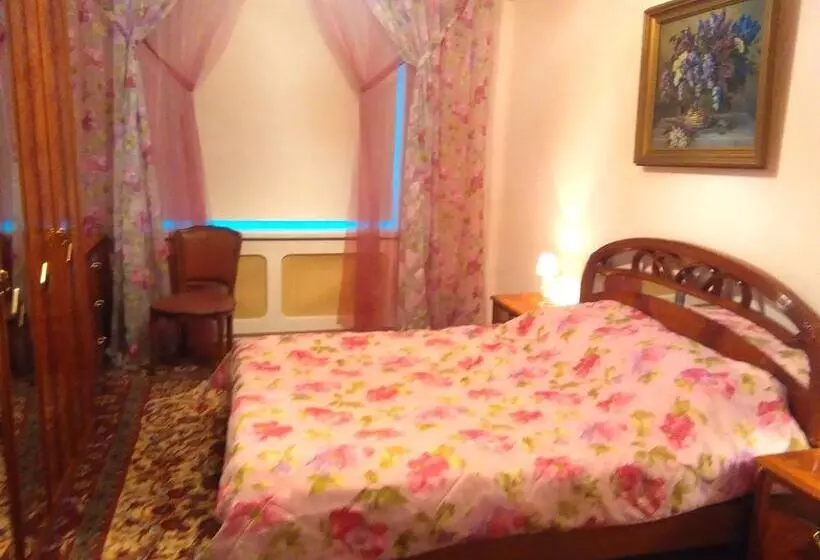 Lakshmi Club Apartment 3 Bedroom