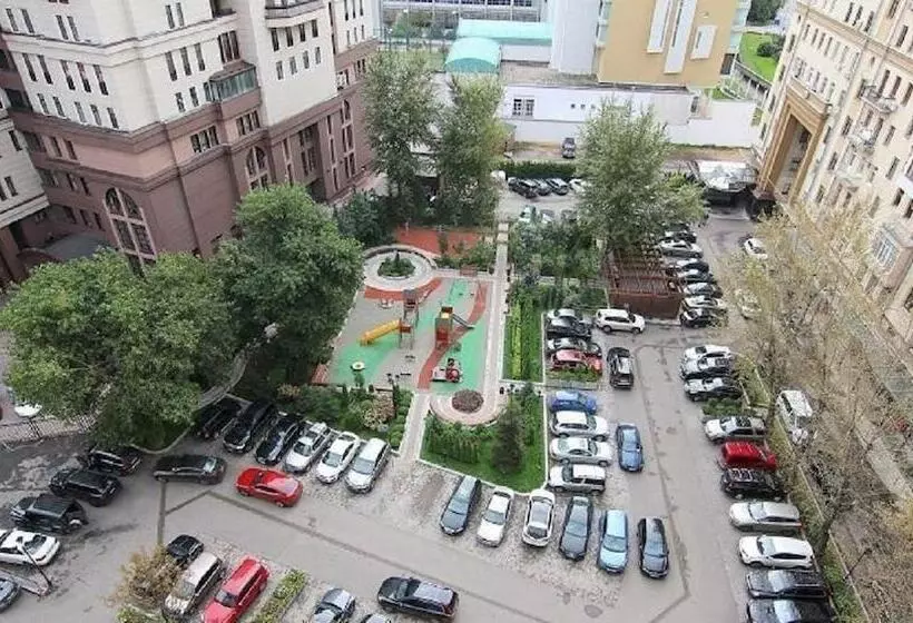 Lakshmi Club Apartment 3 Bedroom