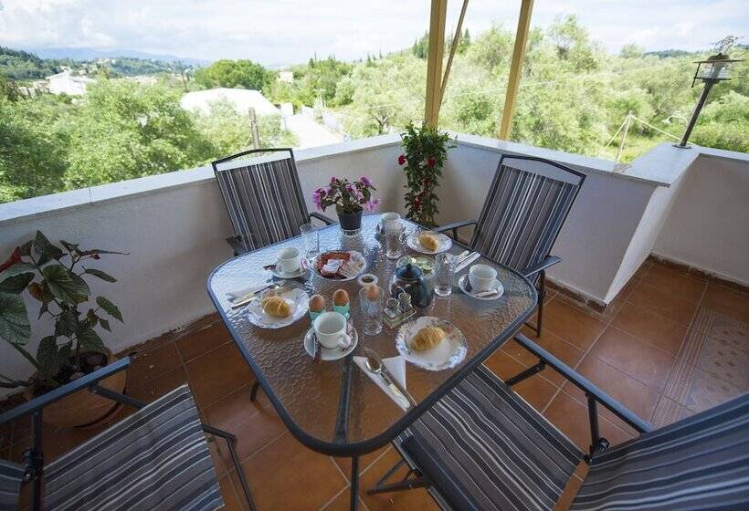 پانسیون Corfu Room