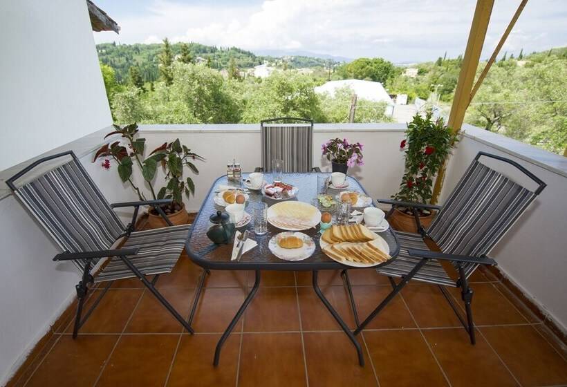 پانسیون Corfu Room