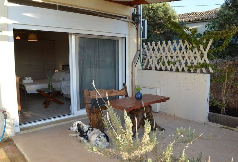 Best House Petit Pylos Messinias