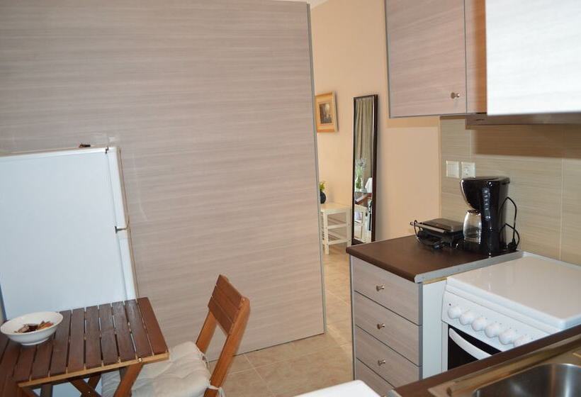 Best House Petit Pylos Messinias