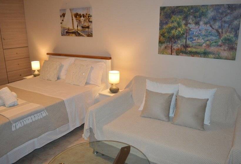 Best House Petit Pylos Messinias