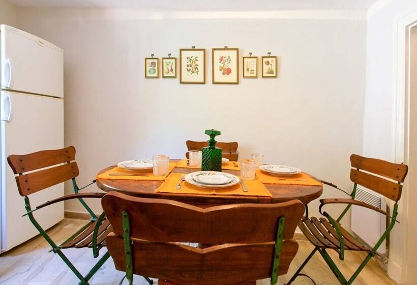 Casa Paleopolis Near Royal Baths Monrepo