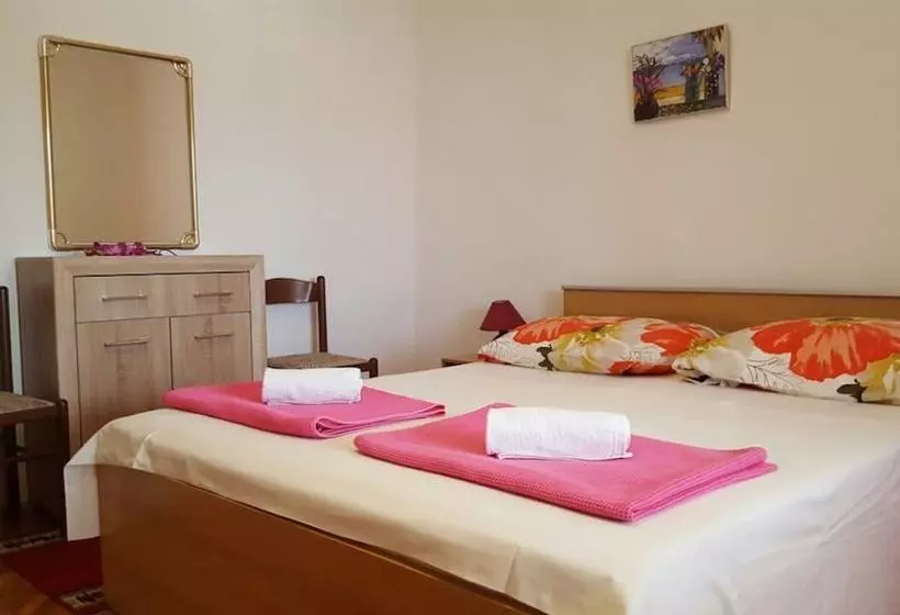 Guesthouse Jenny  Adults Only