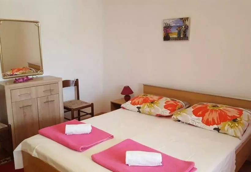 Guesthouse Jenny  Adults Only