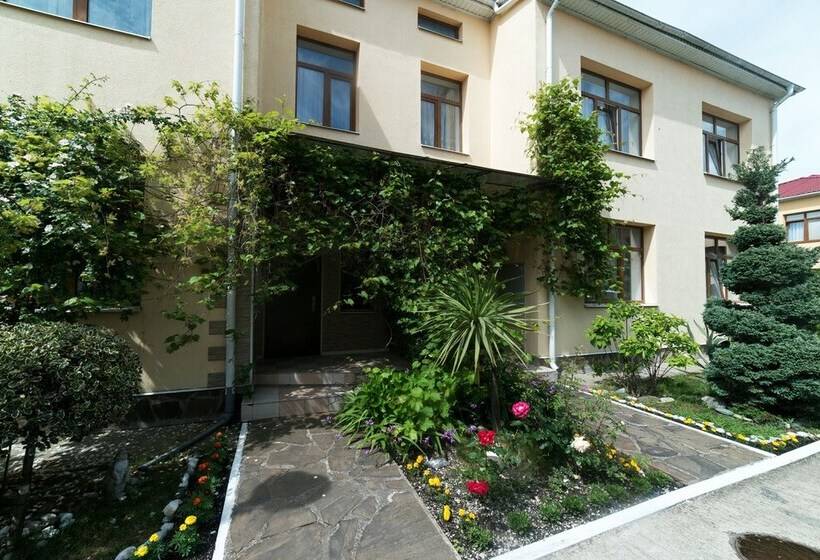 Orhideya Park Cottage