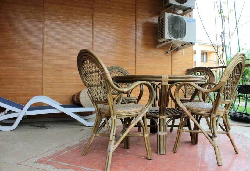 Orhideya Park Cottage