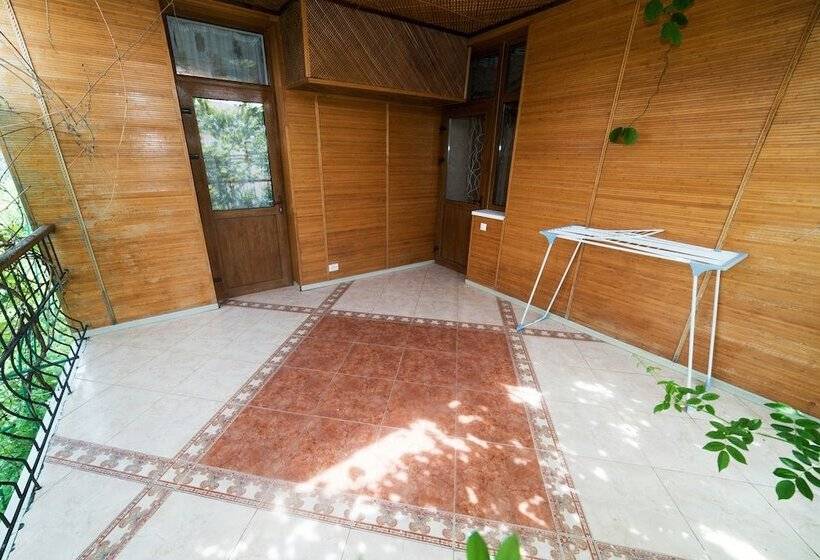 Orhideya Park Cottage