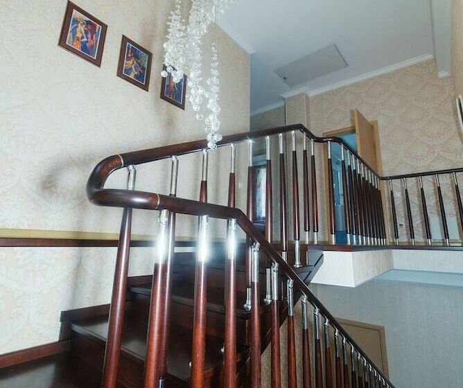 Orhideya Park Cottage