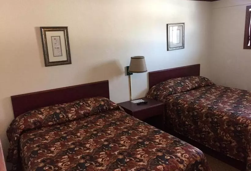 Highland Court Motel