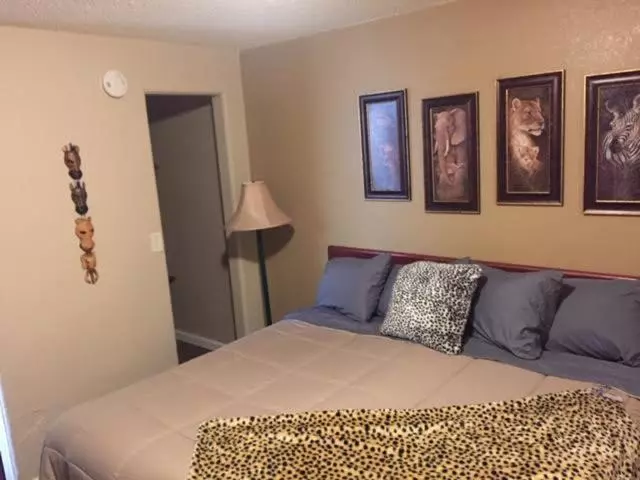 Highland Court Motel