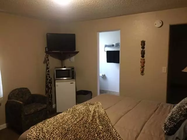 Highland Court Motel