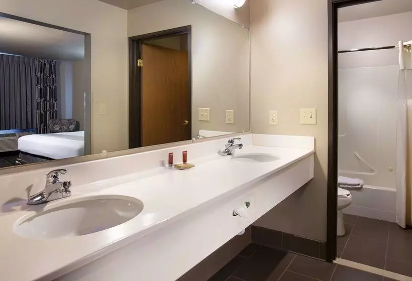 호텔 Coast Hilltop Inn