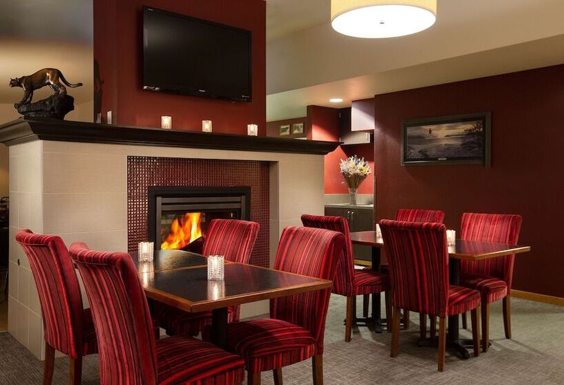 Szálloda Coast Hilltop Inn