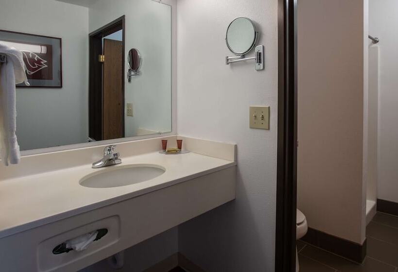 Szálloda Coast Hilltop Inn