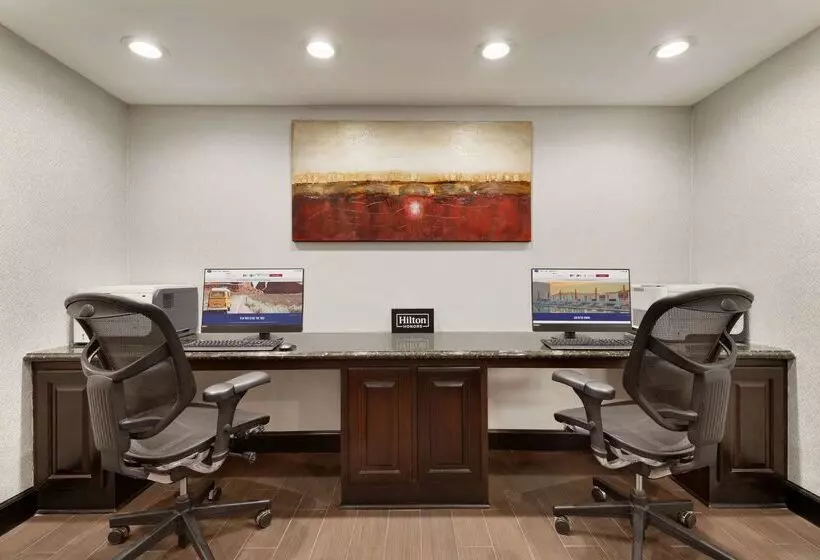 בית מלון כפרי Hampton Inn Simpsonville