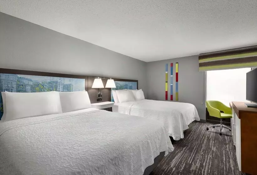 בית מלון כפרי Hampton Inn Simpsonville