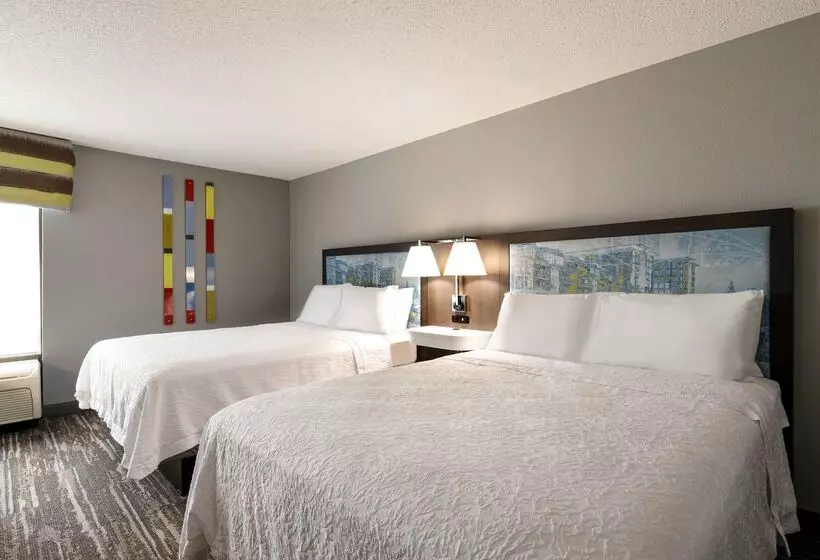 בית מלון כפרי Hampton Inn Simpsonville