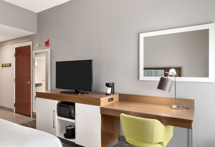 Отель Hampton Inn Simpsonville