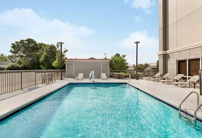 בית מלון כפרי Hampton Inn Simpsonville