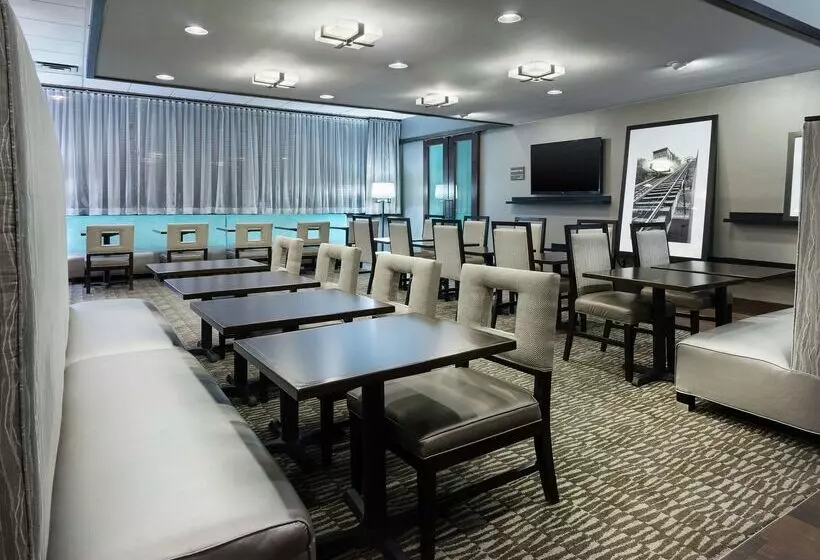 فندق Hampton Inn Pittsburgh University/medical Center