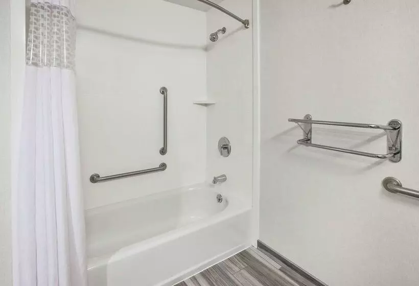 فندق Hampton Inn Pittsburgh University/medical Center