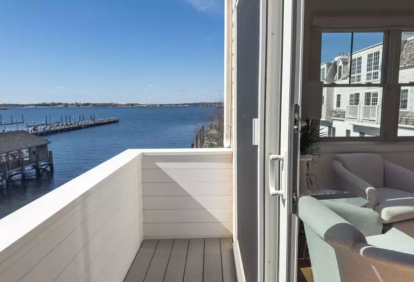 ホテル Harborside Inn