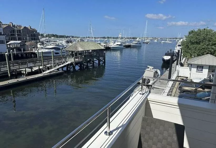 ホテル Harborside Inn