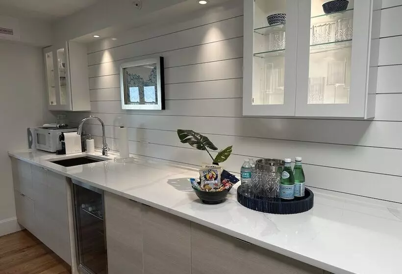 ホテル Harborside Inn