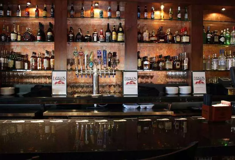 Отель Hilton Jackson