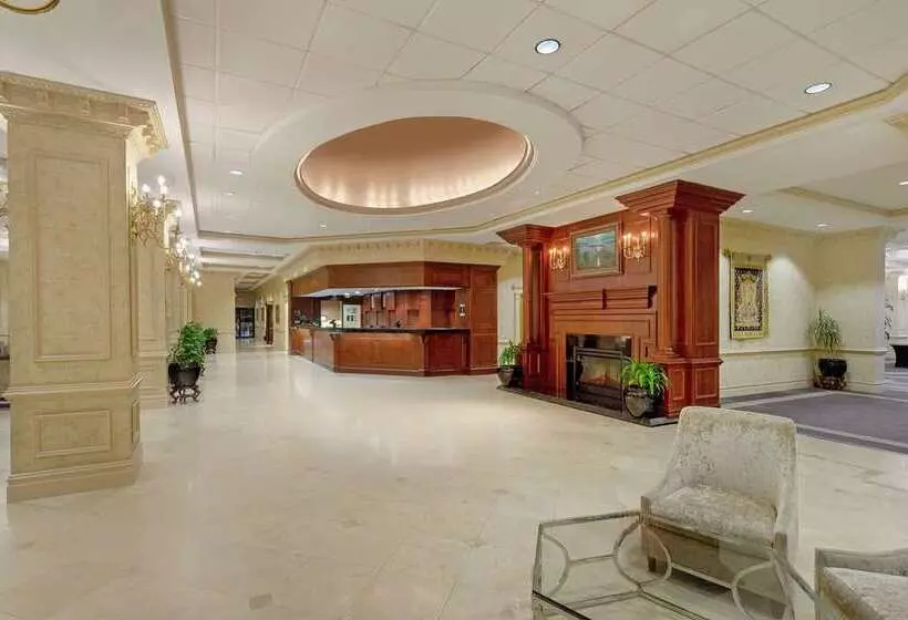 Отель Hilton Jackson