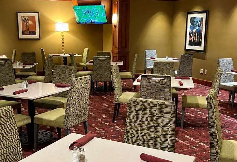 فندق Hilton Washington Dulles Airport