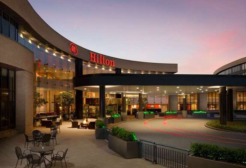 فندق Hilton Washington Dulles Airport