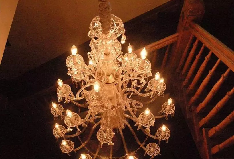 ホテル Hines Mansion