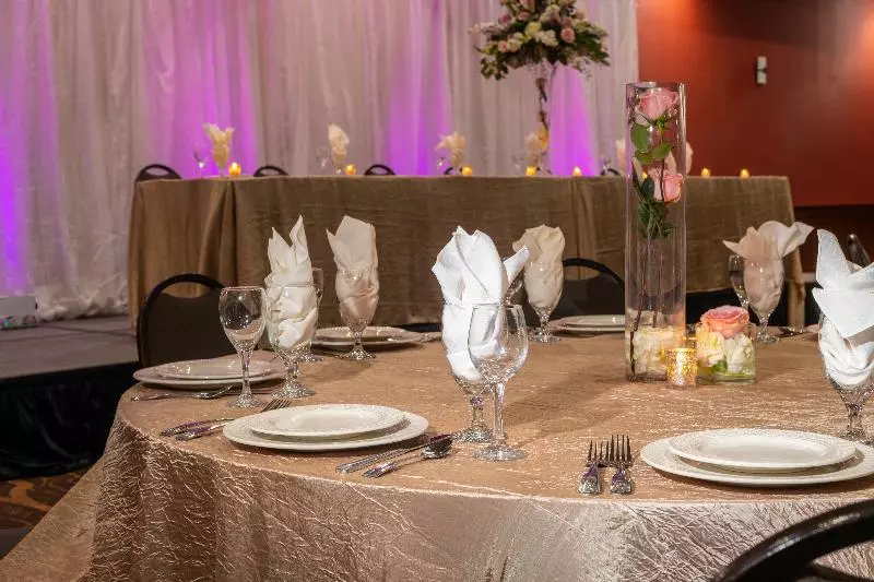 فندق Holiday Inn Louisville East   Hurstbourne, An Ihg