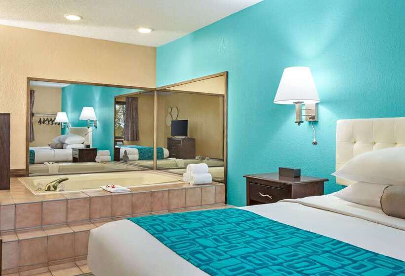 Szálloda Howard Johnson By Wyndham Waterloo/cedar Falls