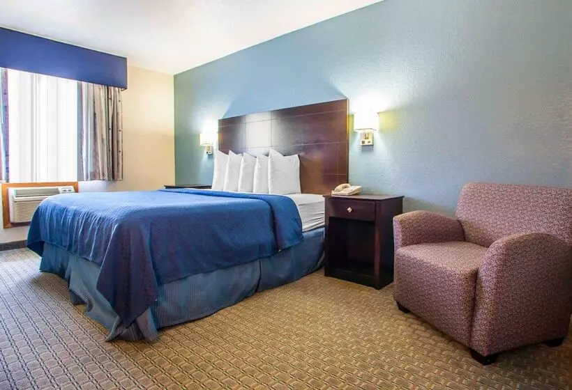 هتل Quality Inn & Suites Ankenydes Moines