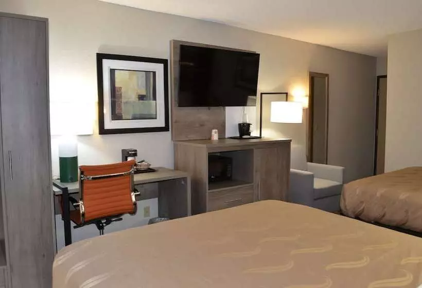 هتل Quality Inn & Suites Ankenydes Moines