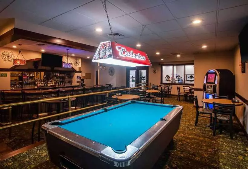 هتل Ramada By Wyndham Statesville