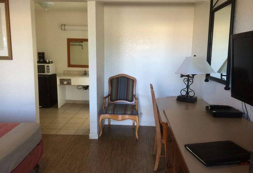 فندق على الطريق Vagabond Inn Hemet