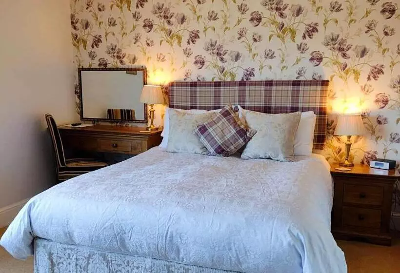Hotel Chough S Nest